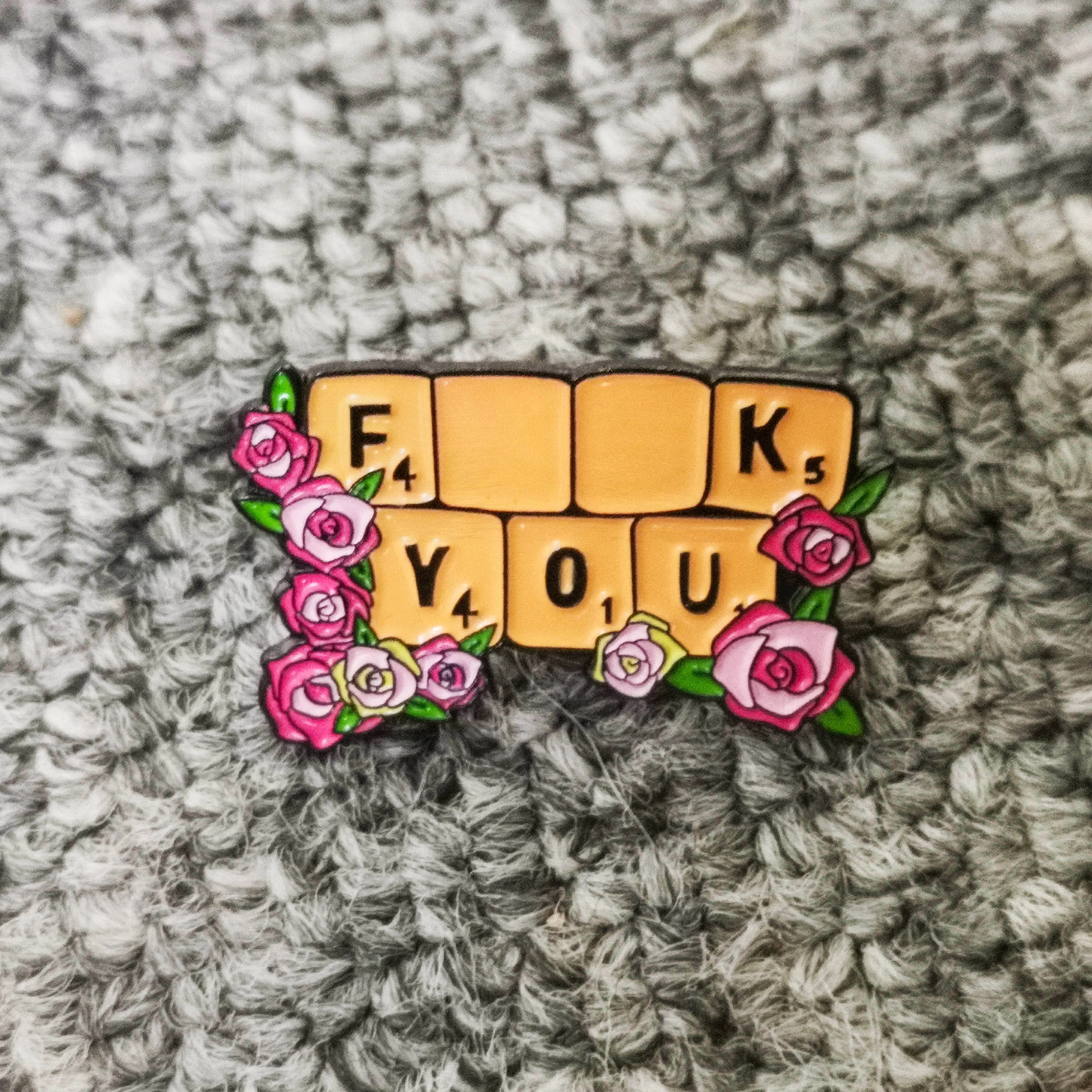 Custom Pines Bag Clothes Lapel Pins Cartoon Plant Jewelry Gift for Cool Guys Rose Flowers Keyboard Enamel Brooch Attitude Badges