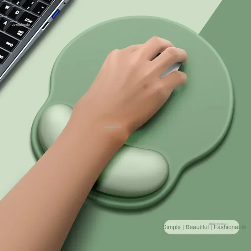 Gradient Mouse Pad Wrist Guard with Wrist Rest Mouse Pad Wrist Support Computer Silicone Mouse Pad