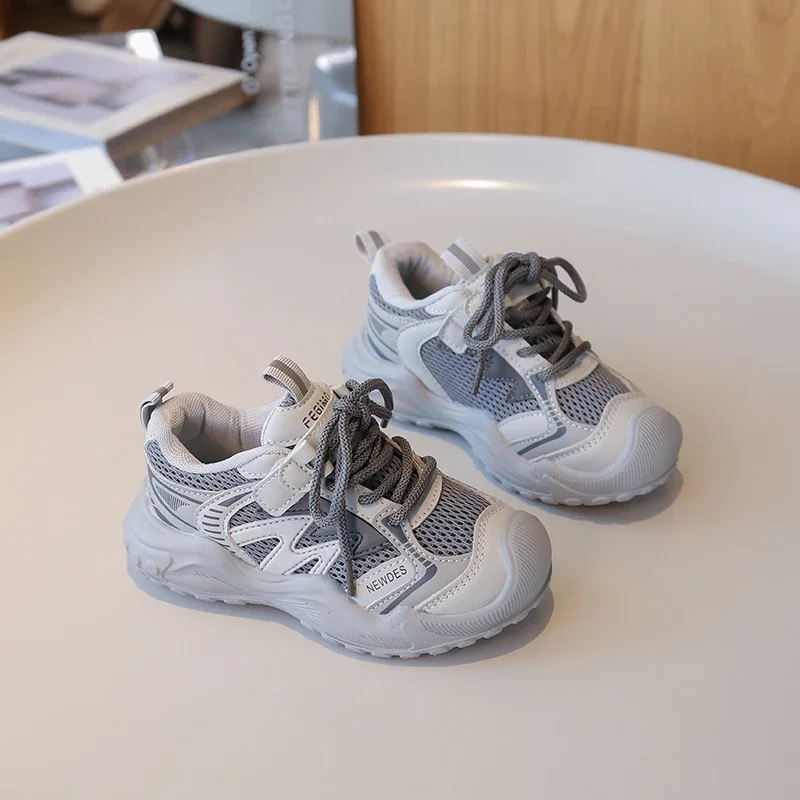 

2025 Children Casual Shoes for Girls Boys Autumn New Fashion Korean Style Soft Bottom Anti-slipepry Versatile Outside Sneakers