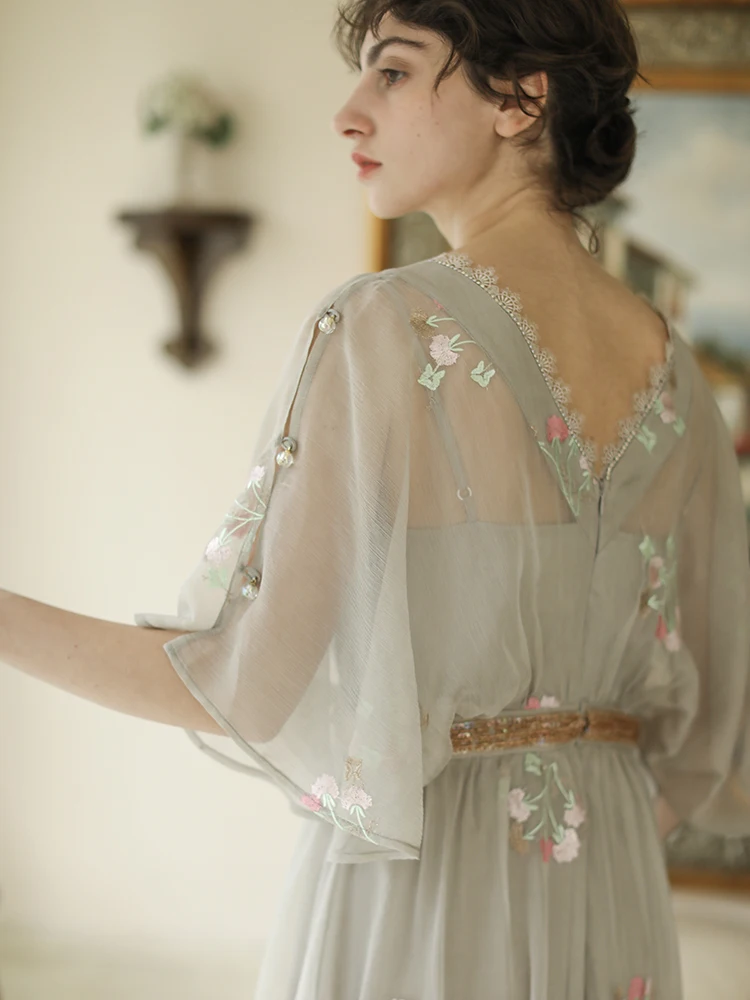 Summer Original Design Women Mori Kei Sweet Floral Embroidery Beading Vintage V-neck Grey Dresses