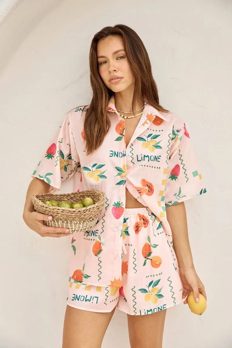 

2025 Summer Women's New Print Drawstring Loose Shirt and Shorts Commuter Pants Set Stylish Life Essentials for Everyday Wear