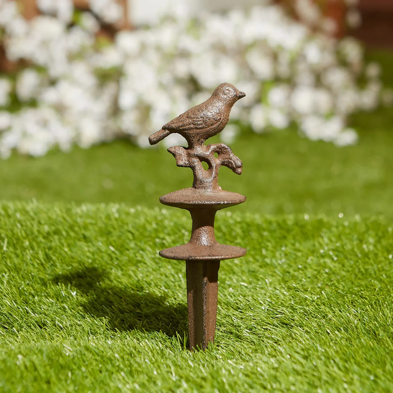 

European and American retro country style single bird water pipe rack cast iron garden decorations