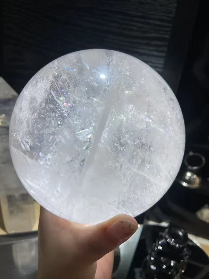 

Natural Transparent White Quartz Balls, Quartz Raw Stone Polished Balls, Minerals, Spiritual Energy, Healing Crystal Balls