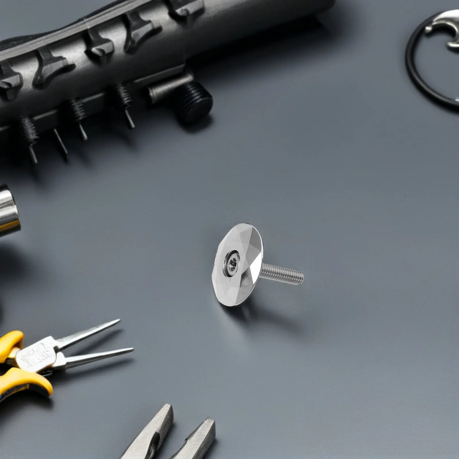 Aluminum Alloy Design Bicycle Headset with Screw for Enhanced Stability Efficiency and Universal Stem