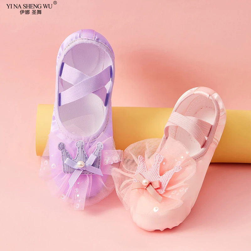 Crown Dance Shoes for Children's Ballet Latin Dance Soft Sole Dance Slippers Children Practise Ballerina Dance Training Shoes