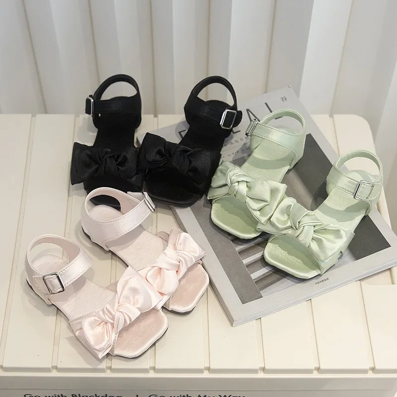 

Fashion girl sandals sweet cute exquisite princess shoe simple daily light girl shoes elegant trendy child shoes comfort sandal