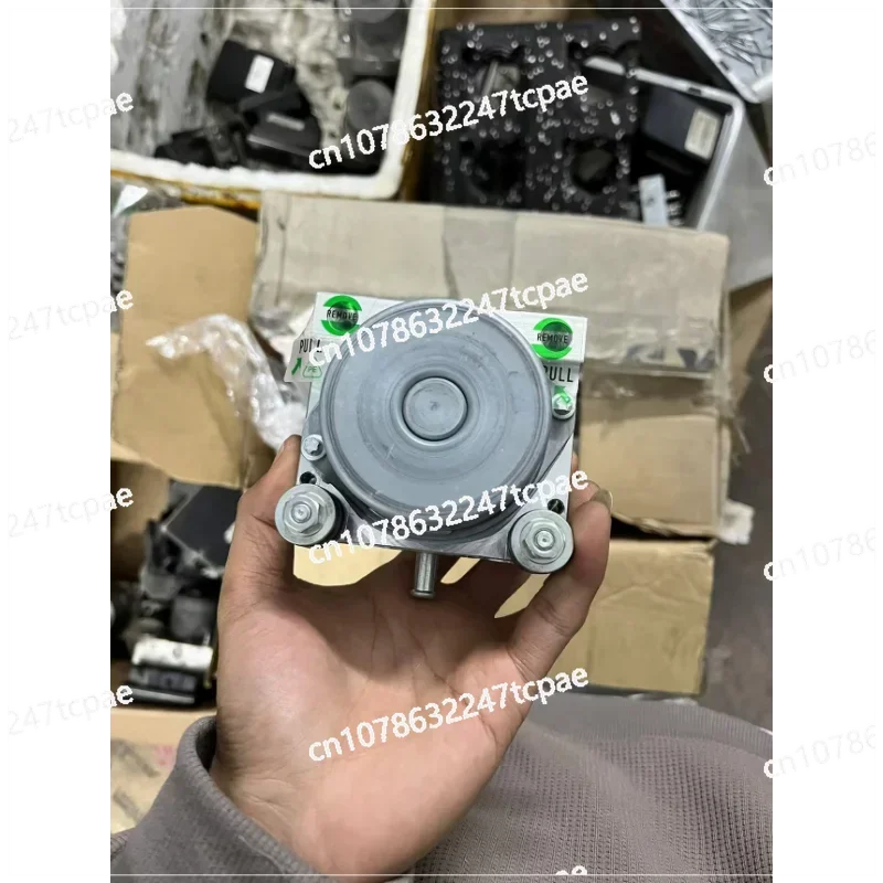 Suitable for Great Wall Cool Bear Tengyi C50 C30 Brilliant M1 M4 Haval H5 H3 Jiayu, Fengjun ABS pump assembly