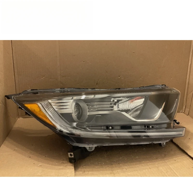 Suitable for  Honda 2017 CRV US Version Front Combination Light Car Headlight LED Headlight