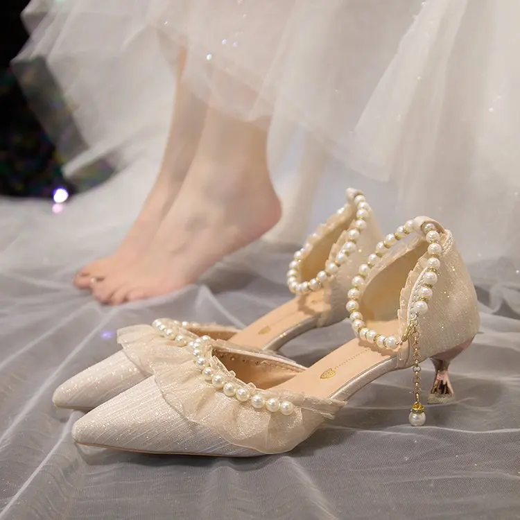 Weiße Hochzeitsschuhe für Damen 2026 Sommer Luxus Seide Perlen Knöchelriemen High Heels Pumps Spitze Damenschuhe mit Absatz – Detail 36