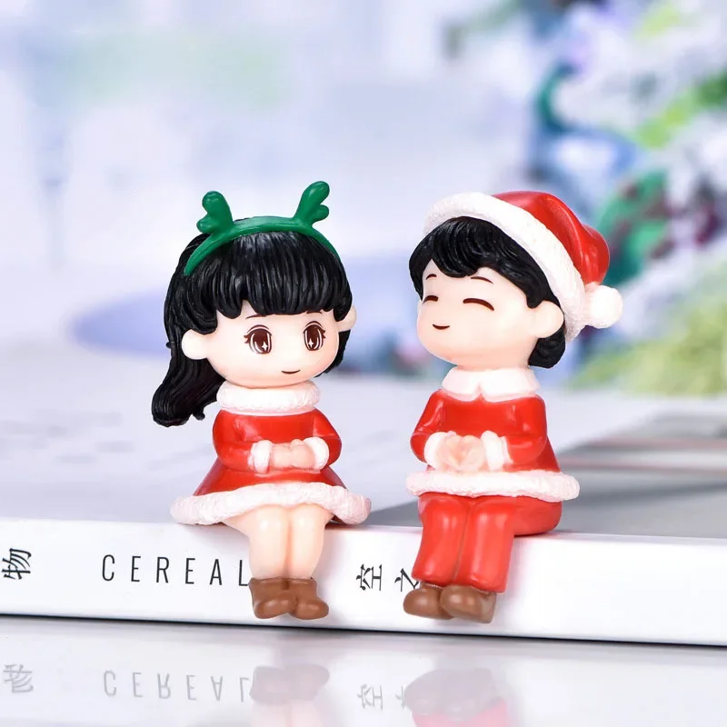 1-20Pairs Christmas Sitting Couple Figurine Miniature Landscape DIY Snow Globe Accessory for Desktop Home Display Decoration