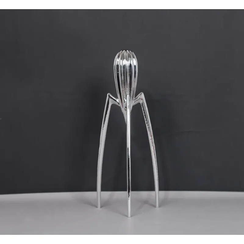 Octopus Modern Simple Silver Alien Juicer Decoration Piece Model Room Dining Kitchen Living Soft