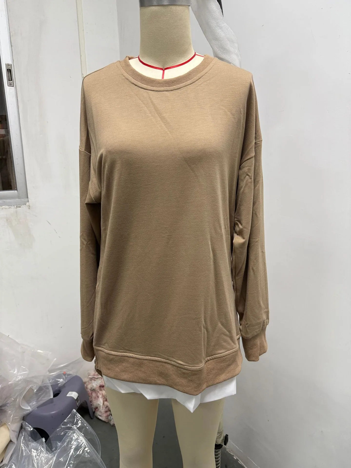 Style Pullover Hoodie Regular Fit Commute Style with Round Neck Asymmetrical No Hood Standard Length Single Women Sweatshirt