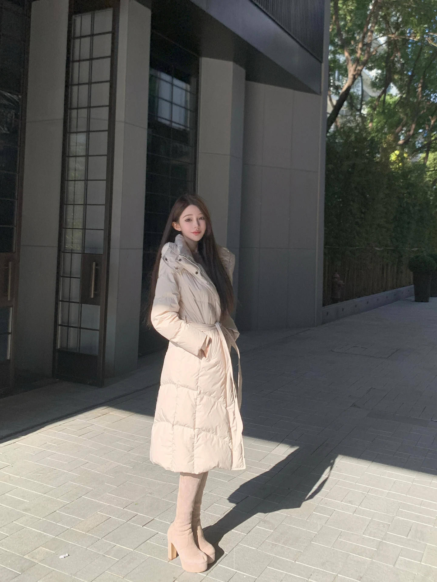 

Утепленная женская куртка-пуховик с капюшоном, наполнитель 90% белый пух, теплая верхняя одежда в корейском стиле для повседневной носки