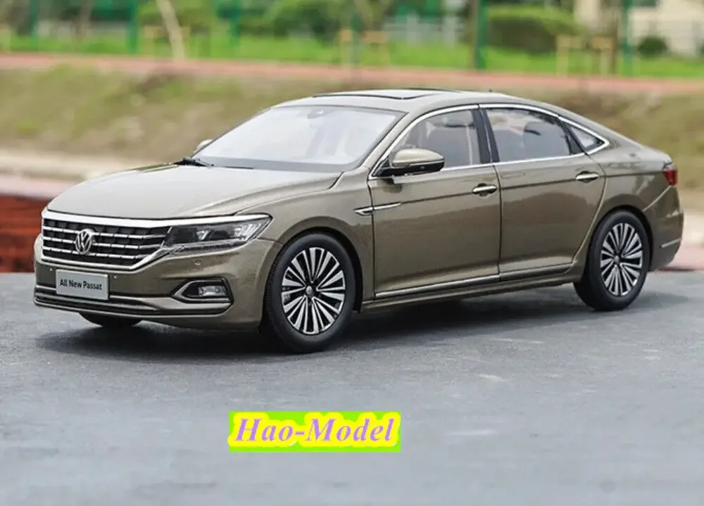 1:18 For SAIC VW All NEW PASSAT Alloy Diecast Metal Kids Toys Boys Birthday Gifts Hobby Display Collection Ornaments Gold