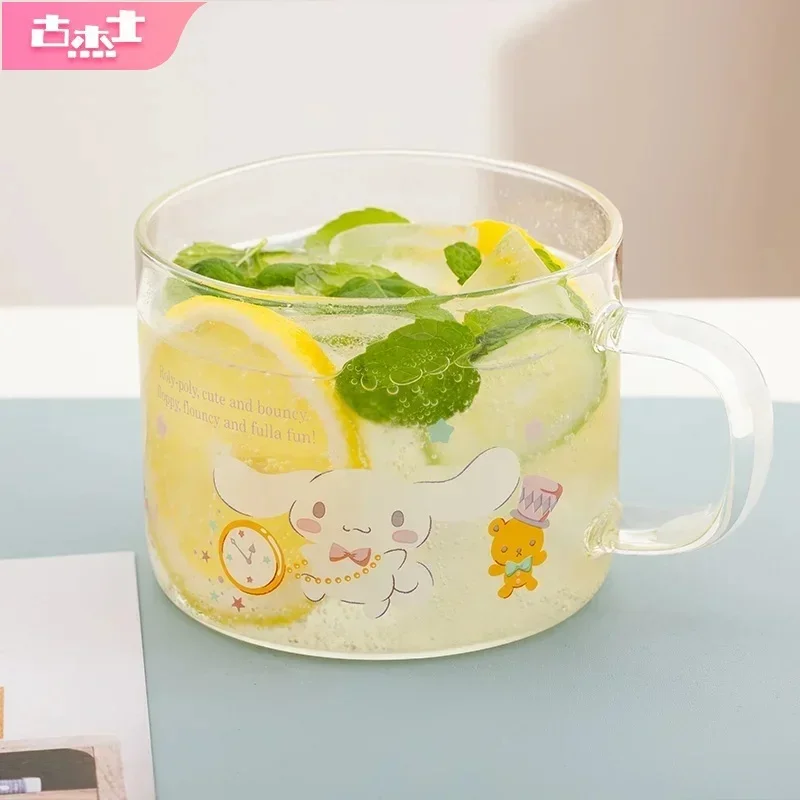 Für Sanrio Collaboration Glasbecher 450 ml Cartoon Hello Kitty Kaffeetasse mit farbigem Griff Home Breakfast Haferflocken/Milchbecher