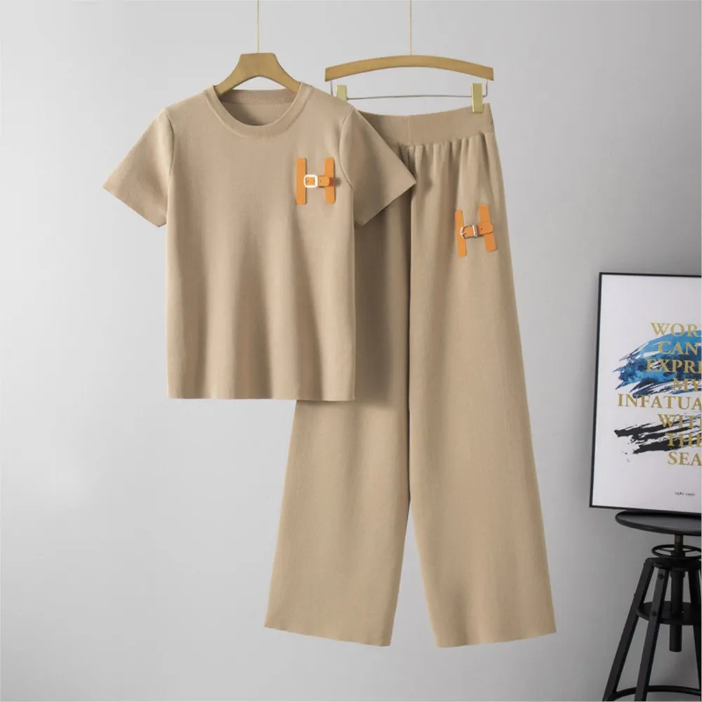 

2025 Spring/Summer Two Piece Set for Women New Fashion Letter Short Sleeve Casual Pants Sets