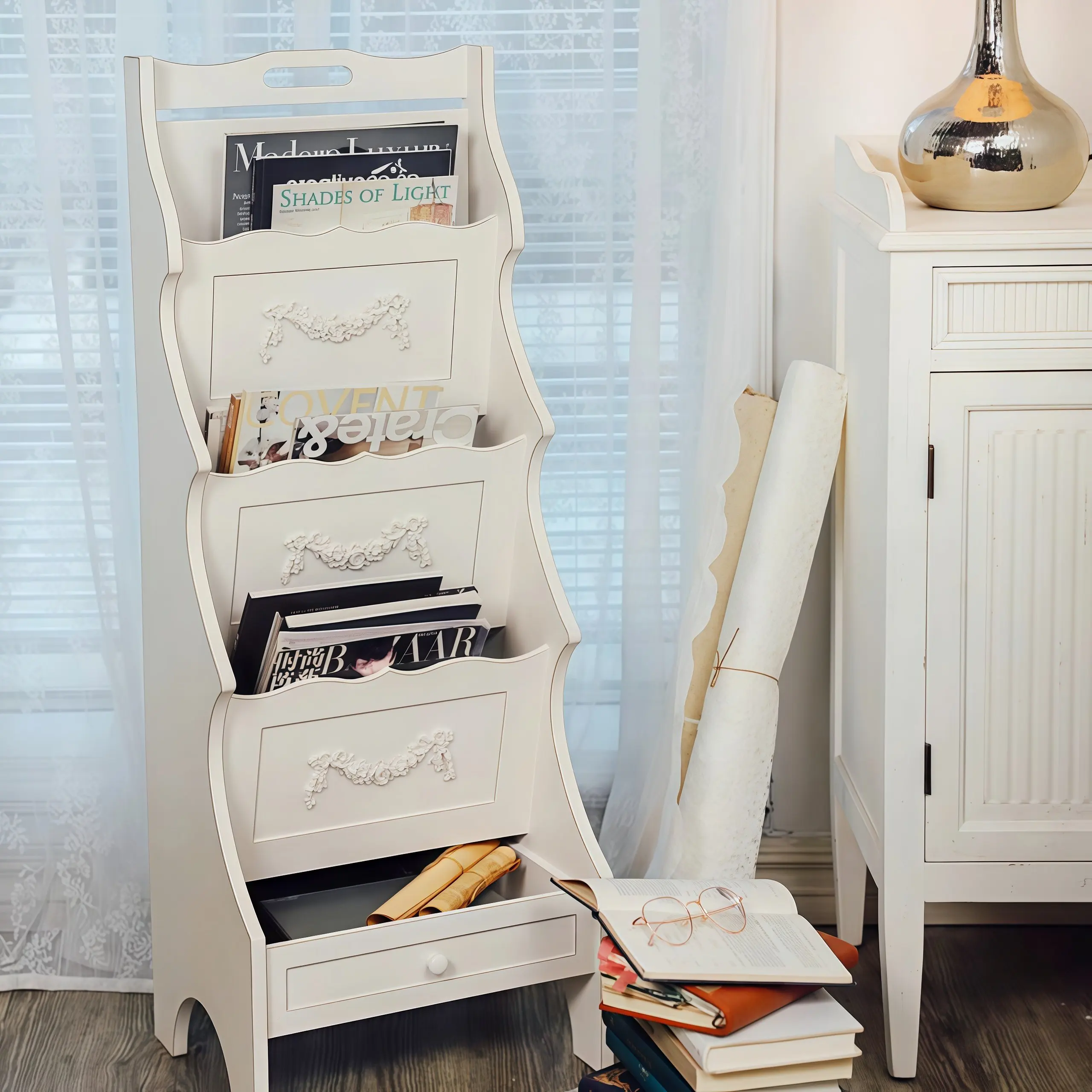 Retro carved newspaper shelf, floor-to-ceiling magazine shelf, information display shelf, flower rack, four-tier bookshelves