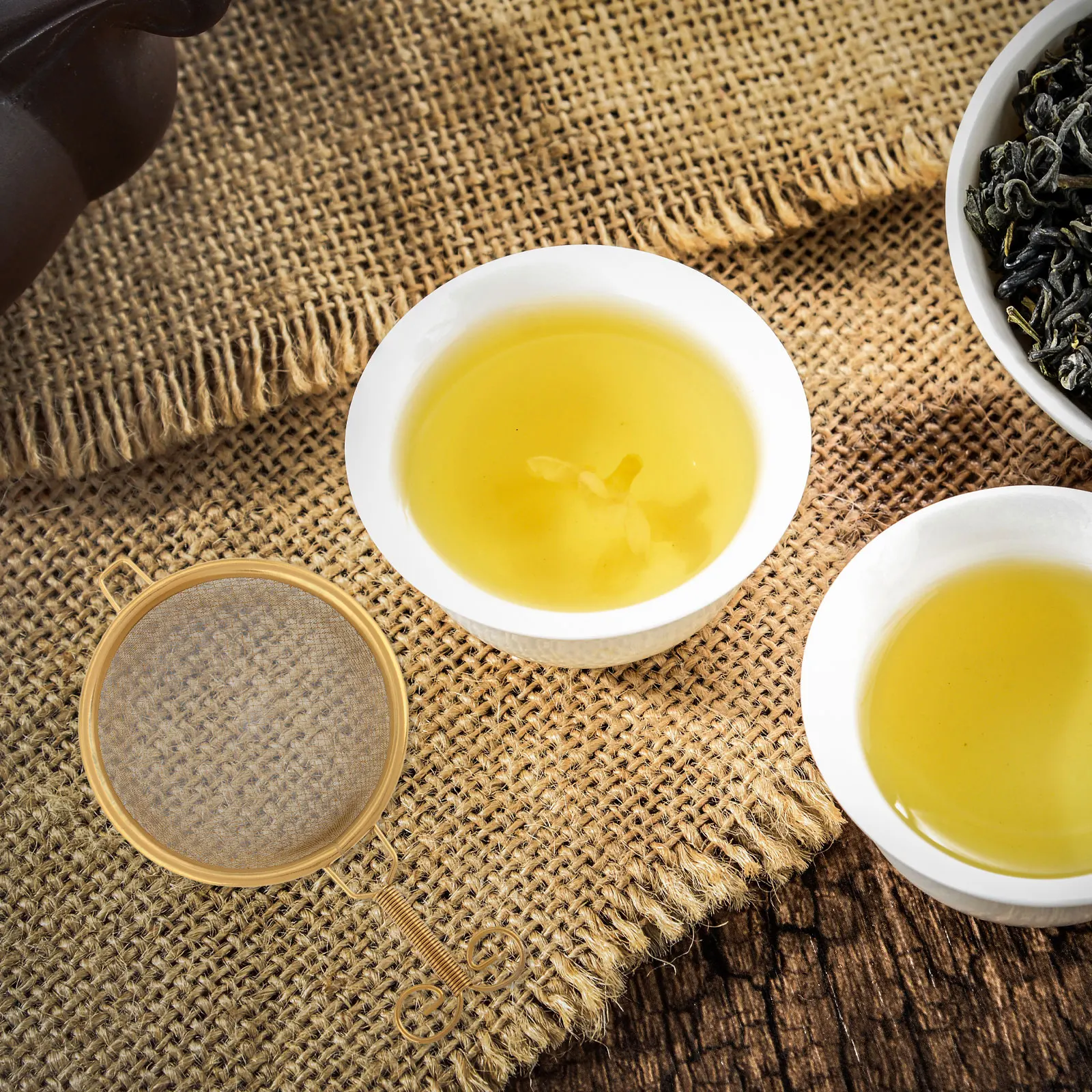 

Creative Stainless Steel Tea Strainer Fine Mesh Filter Long-Lasting Portable Travel Accessories for Teapots Mugs and Cups