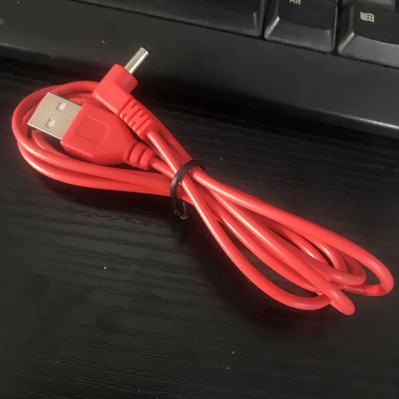 1 sztuk 90 kąt okrągły otwór USB do DC3.5mm kolanko kabel do ładowarki lampa stołowa nawilżacz mały wentylator Adapter 5V DC Power Line