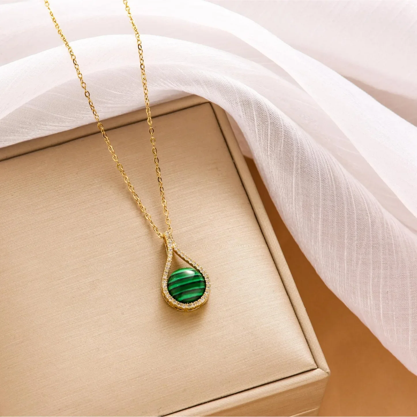 Женское колье с подвеской из натурального красного агата и красного нефрита, цепочка на ключицу, придворный стиль ретро