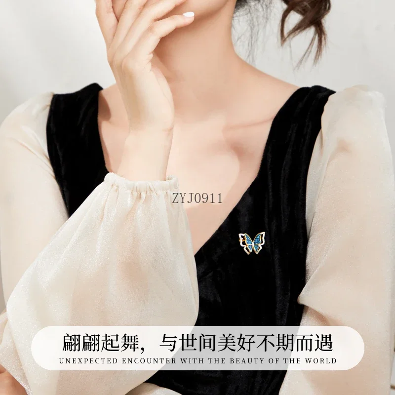 بروش الراقية أزياء المرأة المتخصصة زوجة البدلة معطف الملحقات الراقية الشعور