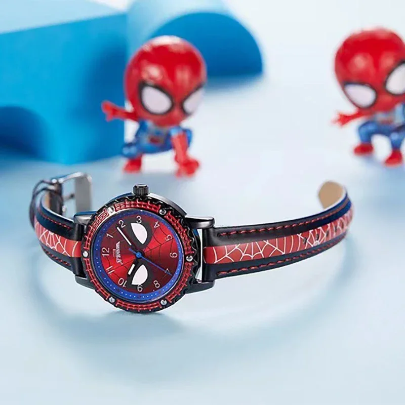 Reloj Spider Man resistente al agua con puntero luminoso, reloj de cuarzo, correa de cuero, reloj para niños, regalos de cumpleaños y Navidad