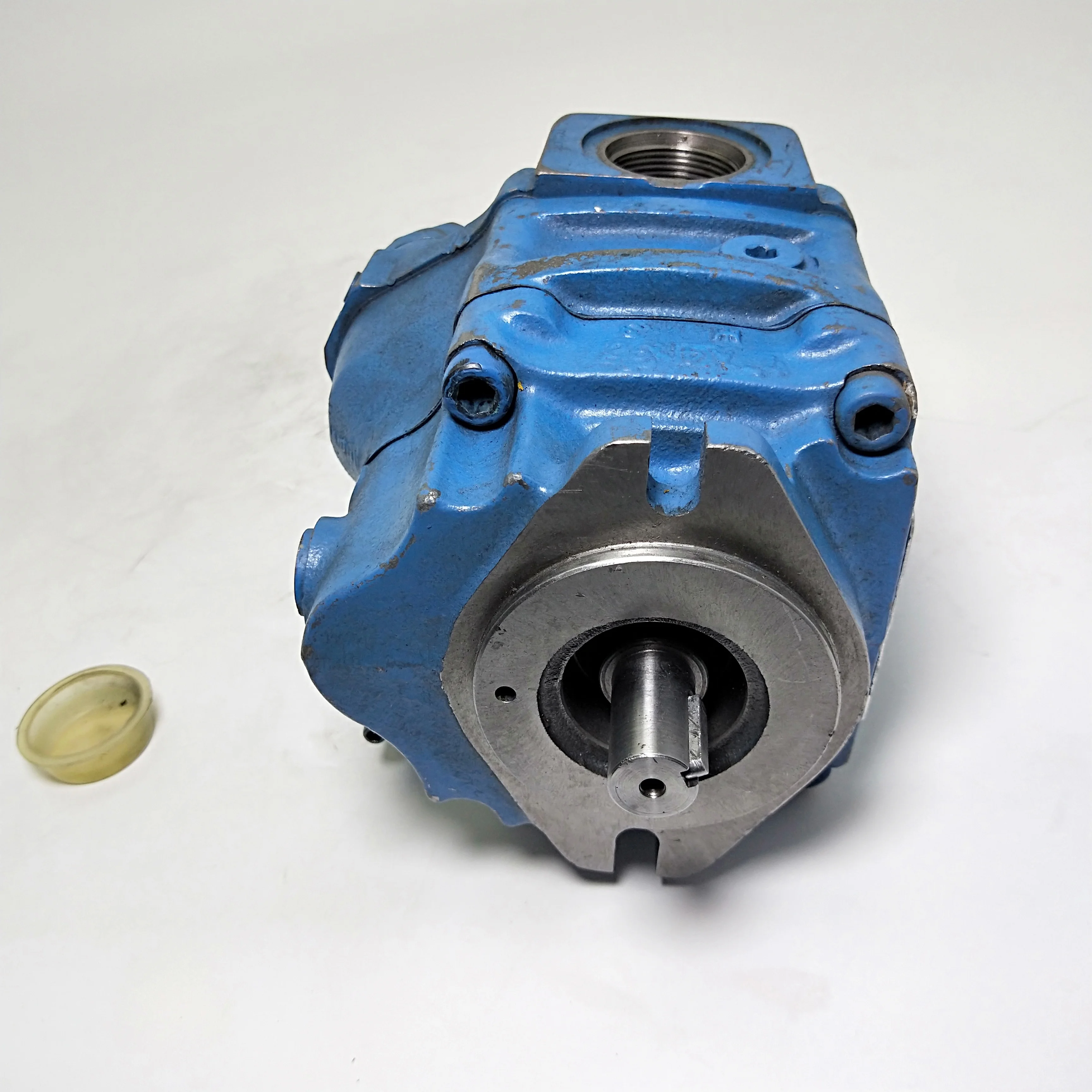 Pompa Hidrolik Seri PVM PVM131 PVM141 PVM141ER13GS2A230000001AB PVM141ER11GS2B230200000AB PVM141