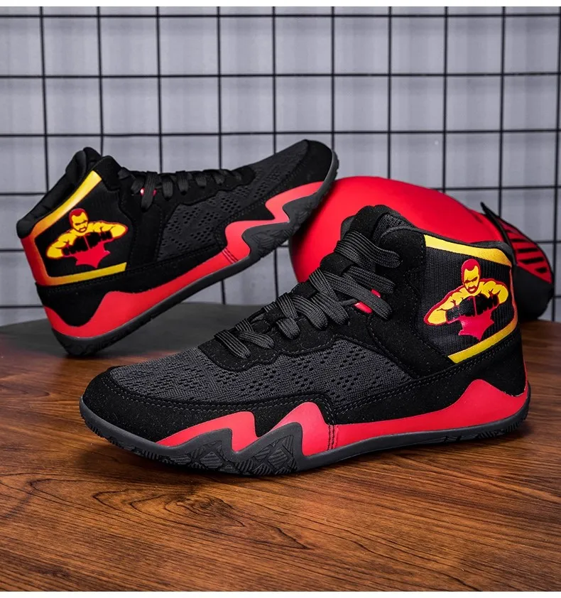 

Hot New Men's Quality Wrestling Boots Men's Breathable Boxing Sneakers Designer Training Shoes