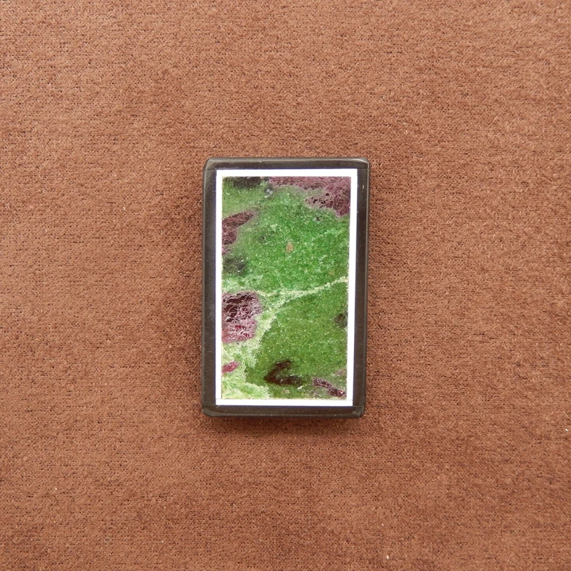 

Handcrafted Multi-Gemstone Pendant Ruby Zoisite Howlite Obsidian Green Red Black Artisan Jewelry Piece 35x22x6mm-12.5g