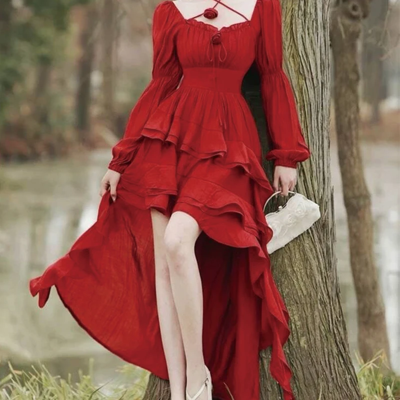 Primavera Nuovo Dweet Kawaii Abito Rosso Ragazza Moda Irregolare Orecchio di Legno Increspature Grande Altalena Coda Treno Fata Abito Corto