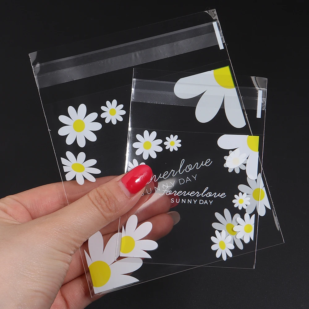 100 Stück/Los Gänseblümchen-Bedruckte Transparente OPP-Plastiktüten Selbstklebende Süßigkeiten-Geschenkverpackungsbeutel Schmuck-Präsentations-Aufbewahrungsbeutel – Detail 4