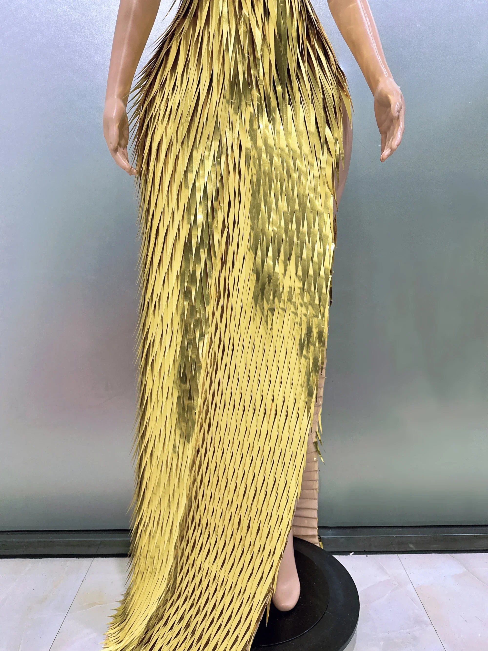 Seksowny strój urodzinowy Złota cekinowa błyszcząca sukienka piosenkarki Wieczorowy kostium na występy w klubie nocnym Strój sceniczny