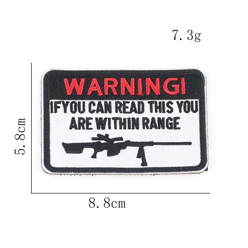 1 Stück: „Wenn Sie dies lesen können, sind Sie in Reichweite“ – Gestickter Klettverschluss-Patch, lustiges taktisches Abzeichen zur Dekoration von Rucksäcken und Kleidung. – Detail 6