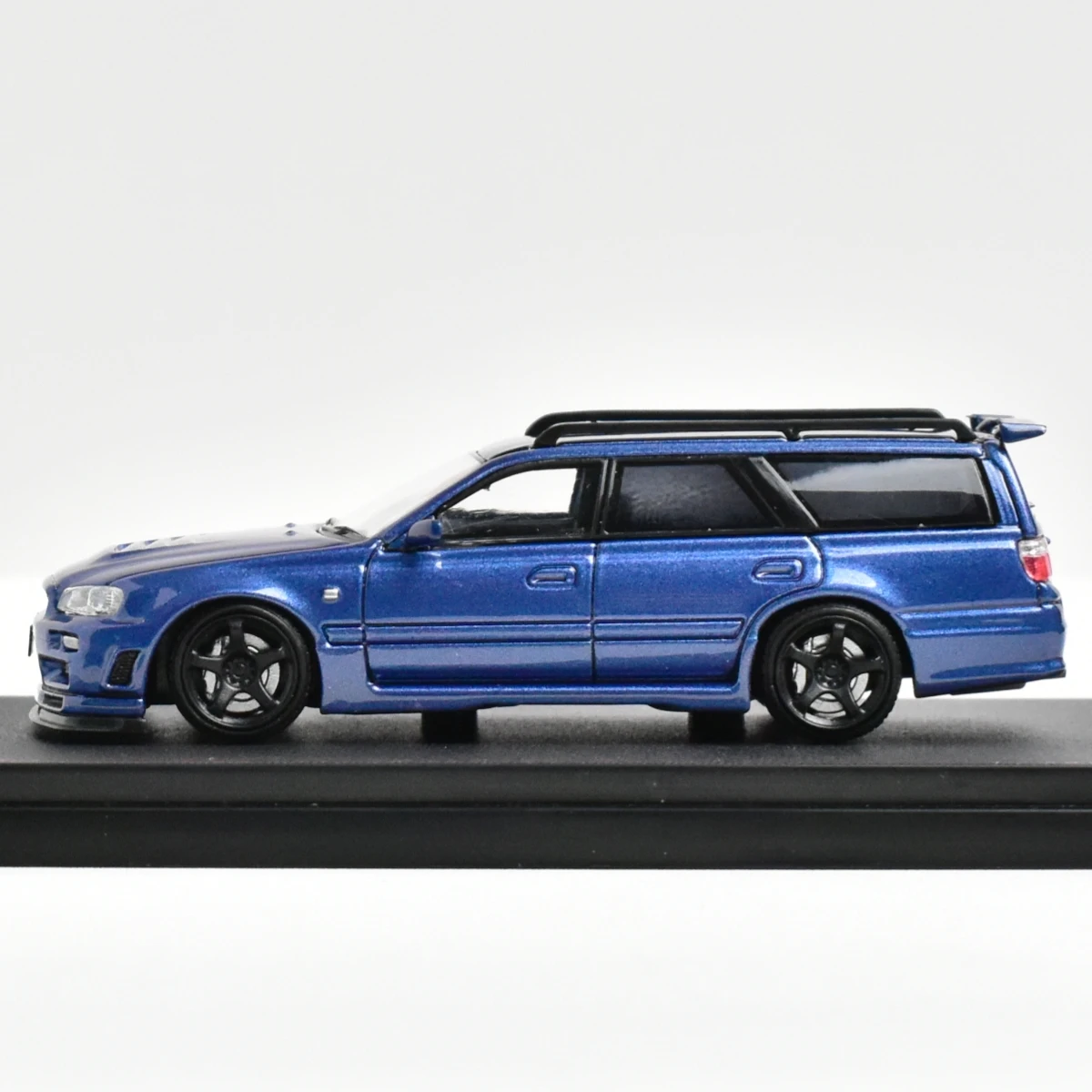 STREET WARRIOR 1:64 Stagea GTR R34 Diecast Model Car