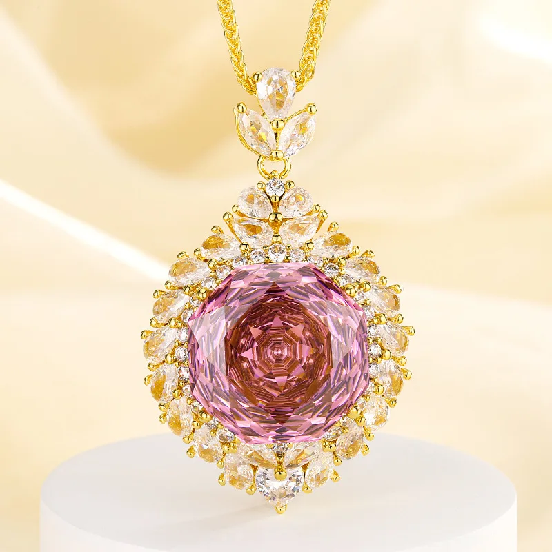 

New jewelry with copper base, gold-plated, rose cut dry rose vintage gold pendant, main stone 18mm