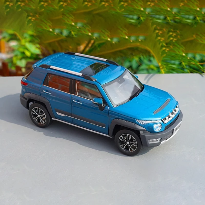 Diecast 1:18 Scale BJ20 Off Roadรถรถรุ่นสําเร็จรูปผลิตภัณฑ์จําลองของเล่นคอลเลกชันของขวัญStaticรุ่น