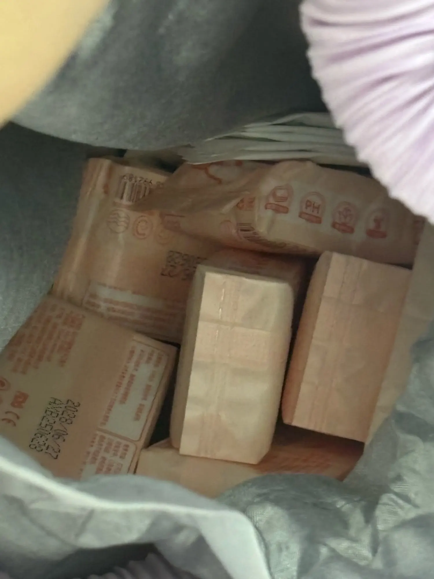 Soft Baby Wet Wipes Hand Mouth Cleaning Disposable Freshing Cleaning Wipes Large Pack High Quality Mini Portable Wipes Babies photo review