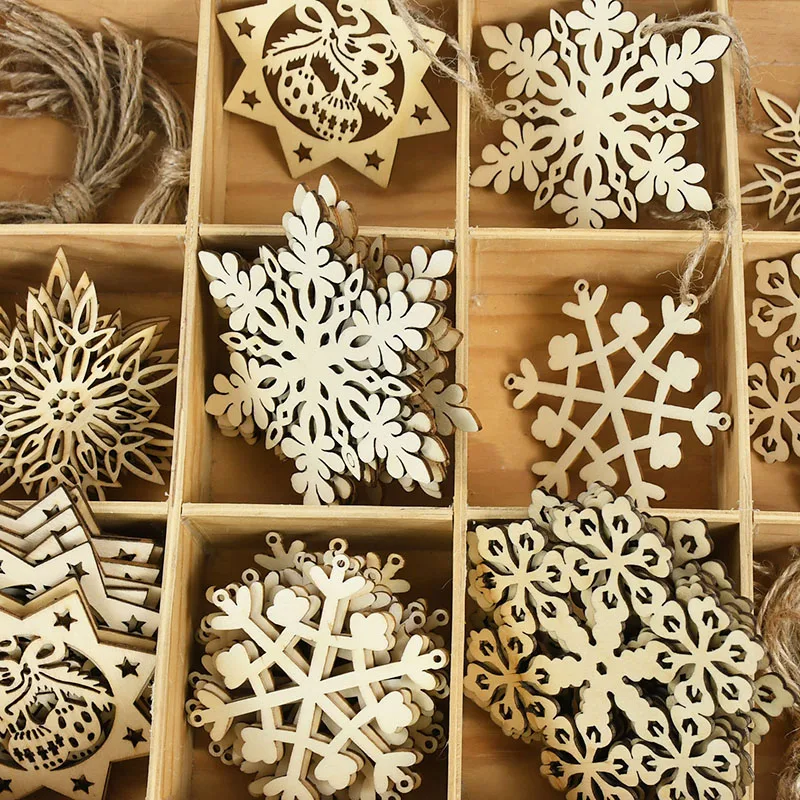 10Pcs Christmas Wooden Pendants With Rope European Hollow Snowflake Christmas Tree Ornaments For Home Xmas New Year Decor Gifts