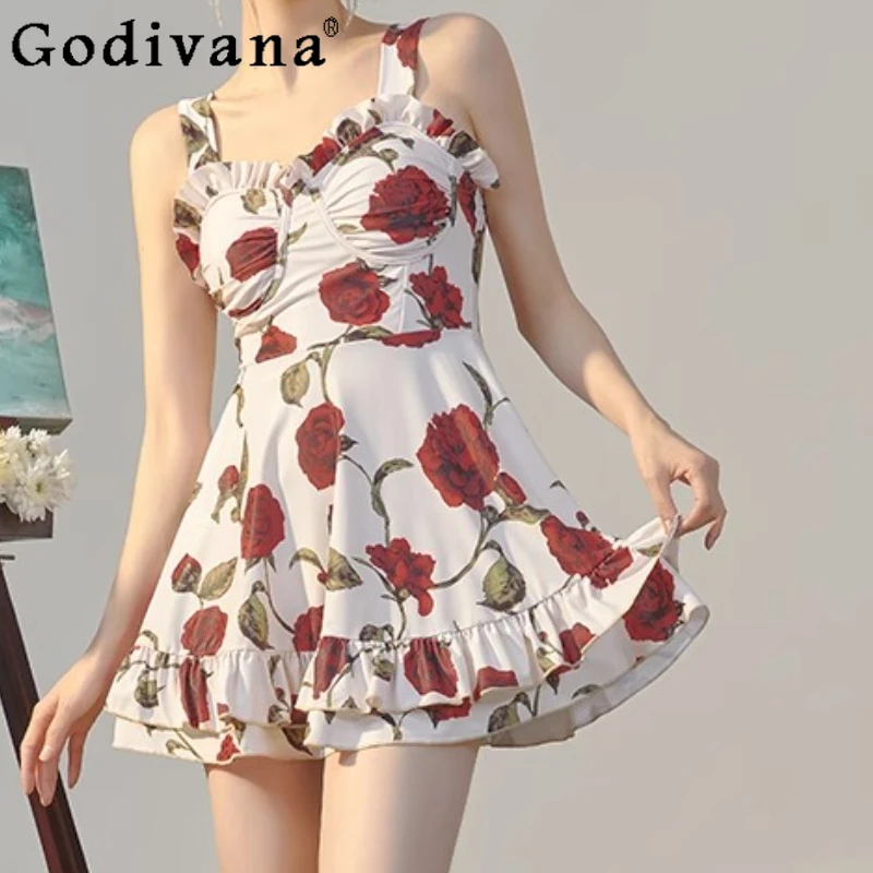 Novedad de verano, traje de baño de una pieza con estampado de rosas conservador para piscina, traje de baño femenino con tirantes y volantes dulces para vacaciones en la playa