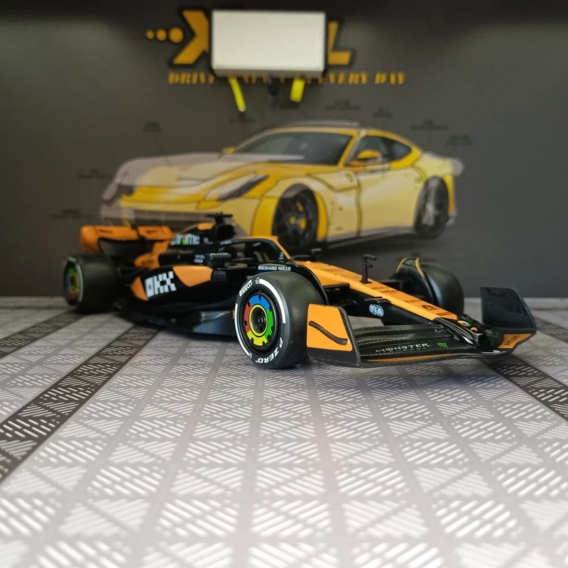 

1:24 моделирование McLaren MCL38 модель автомобиля из сплава, коллекция украшений, статическое украшение, подарок, переднее колесо, может обернуть