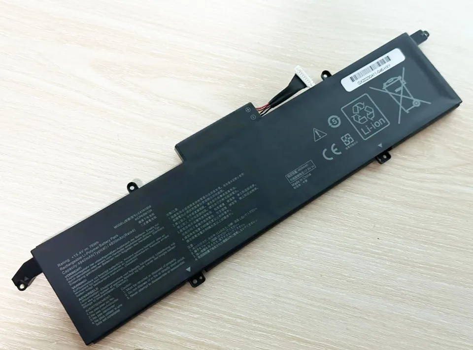 Batteria Originale ASUS C41N1908 Per ROG Zephyrus G14 GA401 | 76Wh 6 Celle Li-ion