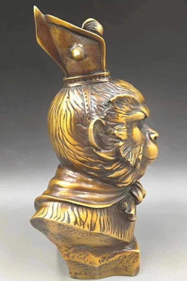 Hand-Carved Chinese Brass Monkey King Head Statue - Handsome Bronze Sculpture for Home Decor