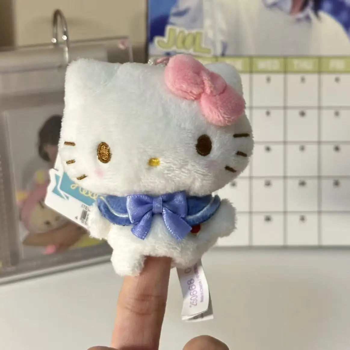 귀여운 산리오 헬로키티 봉제 인형 키체인 손가락 인형 파란 리본 장난감 봉제 동물 인형 키링 펜던트 장난감 소녀용