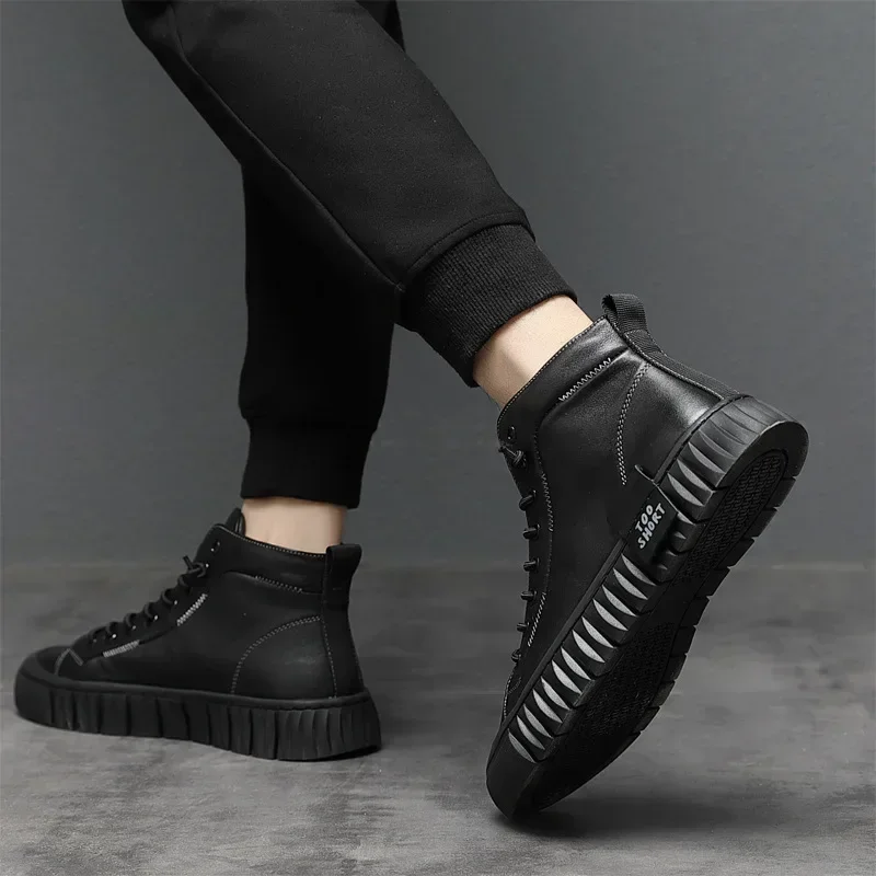 Genuine Leather Men Boots Motorcycle Boots Luxury Quality Man Ankle Boots Plus Velvet Thick-Soled Waterproof Flats Male Sneakers