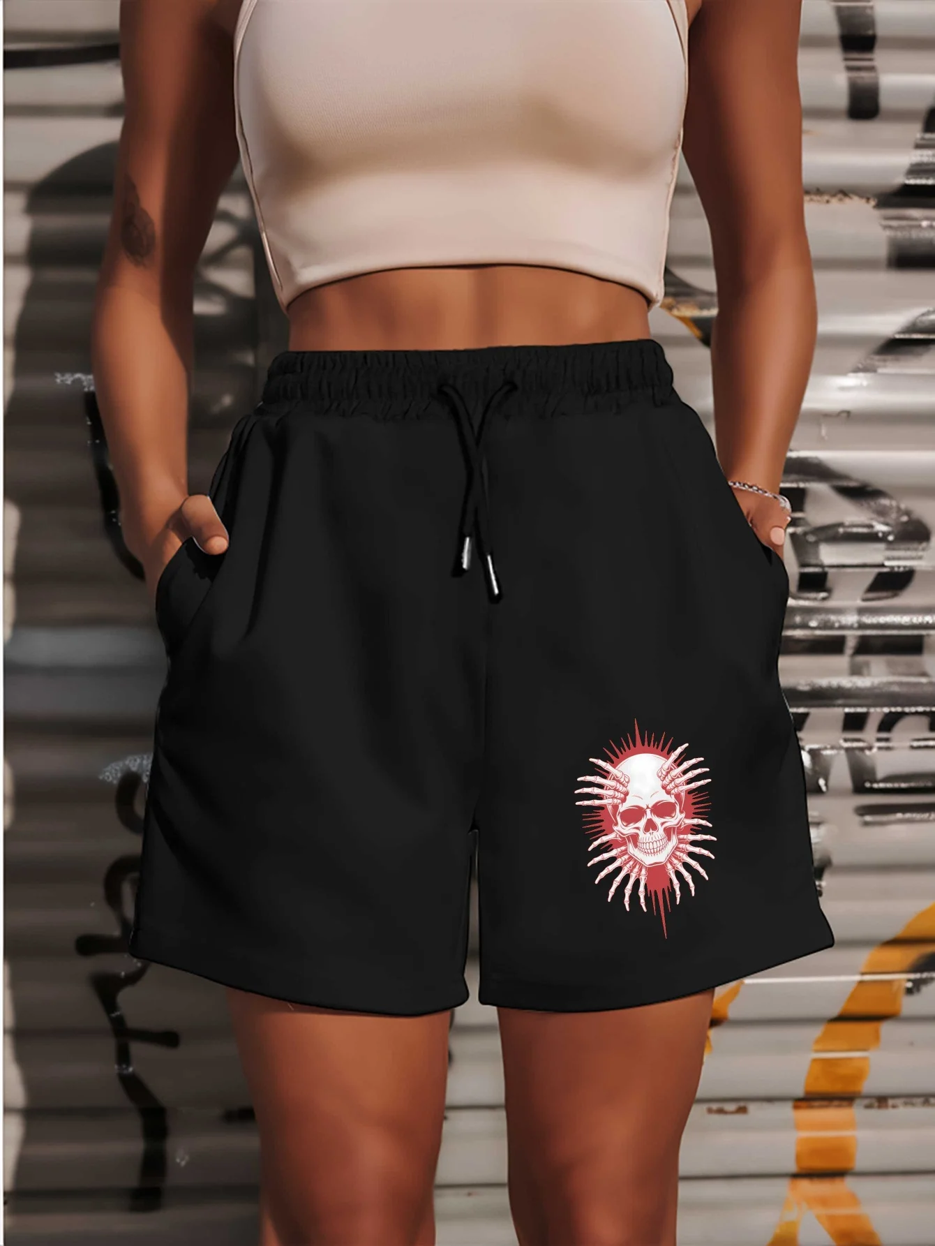 

Женские летние шорты с принтом черепа, эластичный пояс, влагоотводящие и дышащие, подходят для занятий спортом, бега и фитнеса.