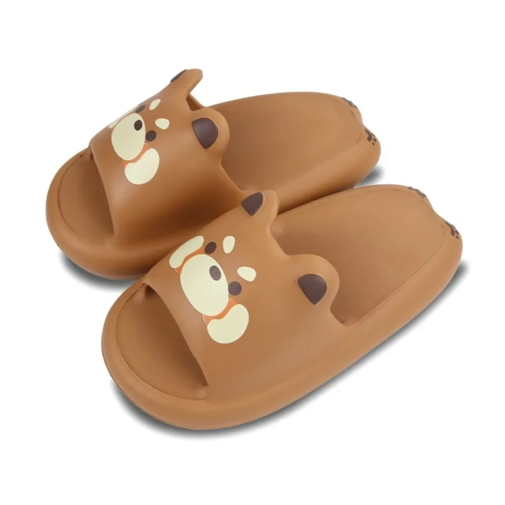 Zapatillas de Panda rojo creativas e informales, suela gruesa, fondo suave, zapatillas de EVA de Panda rojo, antideslizantes, lindas chanclas de animales Kawaii para dormitorio