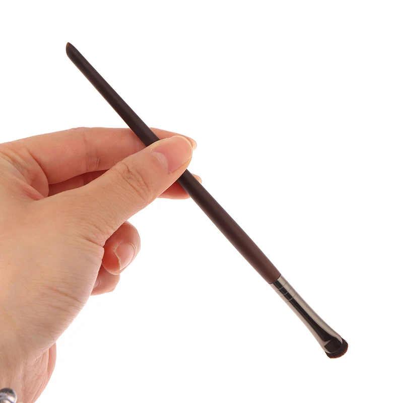 Upgrade Half Round Blade Eye Liner Makeup Brush Thin 1Pcs Crescent Eyeliner Brush Draw Eyeliner Eyeband Contour Makeup Tools