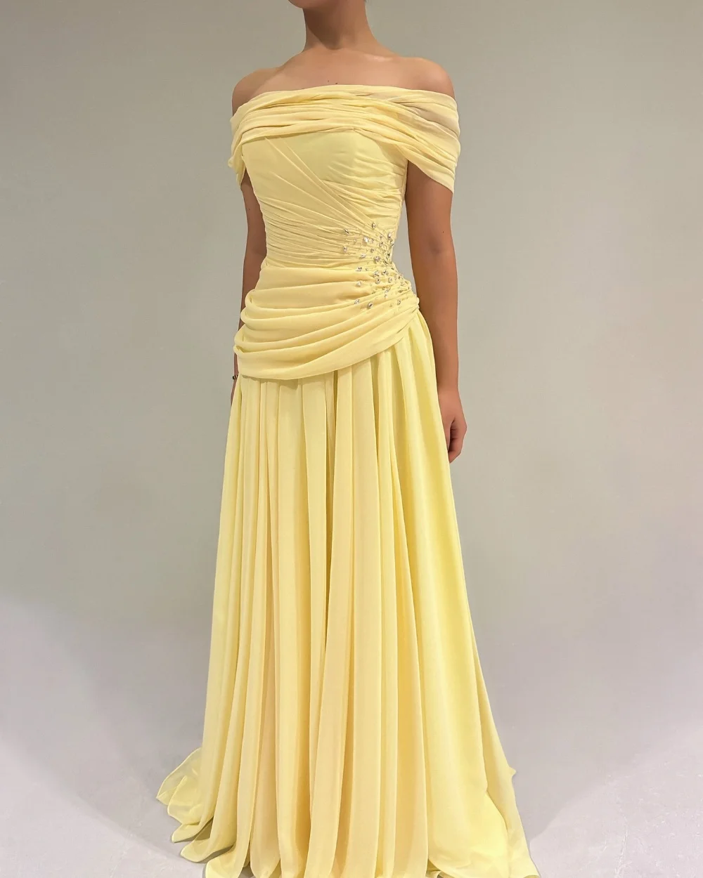 

Customized Matching Exquisite Chiffon Pleat Draped Rhinestone A-line Off-the-shoulder Long Dresses Bespoke Occasion Dresses Sexy