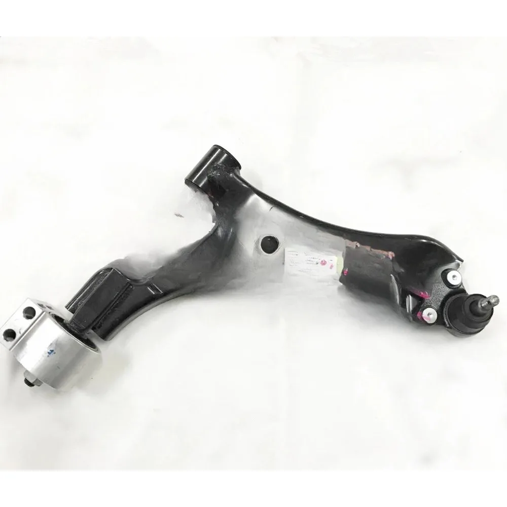 Bottom Arm Rubber Sleeve Suspension Lower Support Triangular Liner for Opel Antara for Chevrolet Captiva 96819161