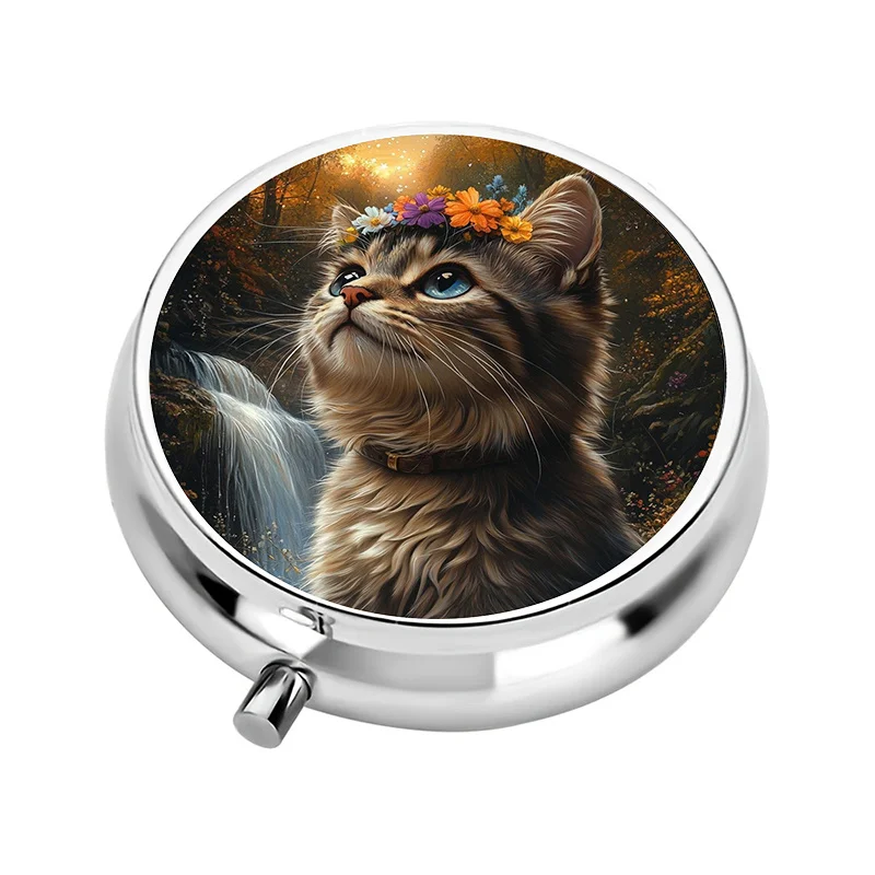 Mini Independent Pill Box, Three-Compartment Design, Floral Cat Pattern, Compact and Portable, Convenient for Taking Medication, Stylish Metal Travel Case, Can Store Items Like Vitamins, Perfect for Storing in Your Wallet or Pocket